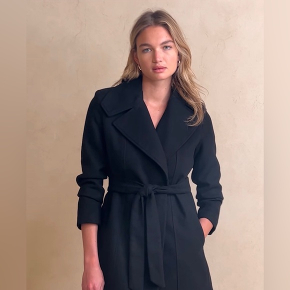 NWT Banana Republic Tie Waist Wrap Coat with Wood Hanger - Picture 2 of 13